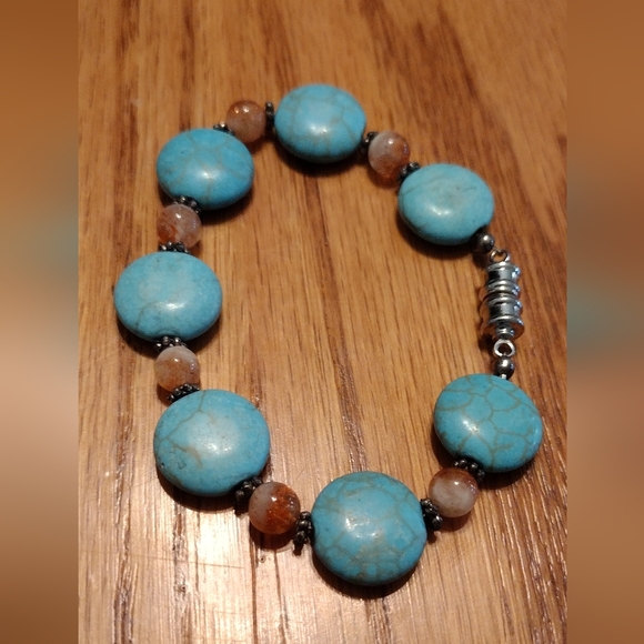 Turquoise and rose quartz magnetic bracelet - Picture 6 of 16